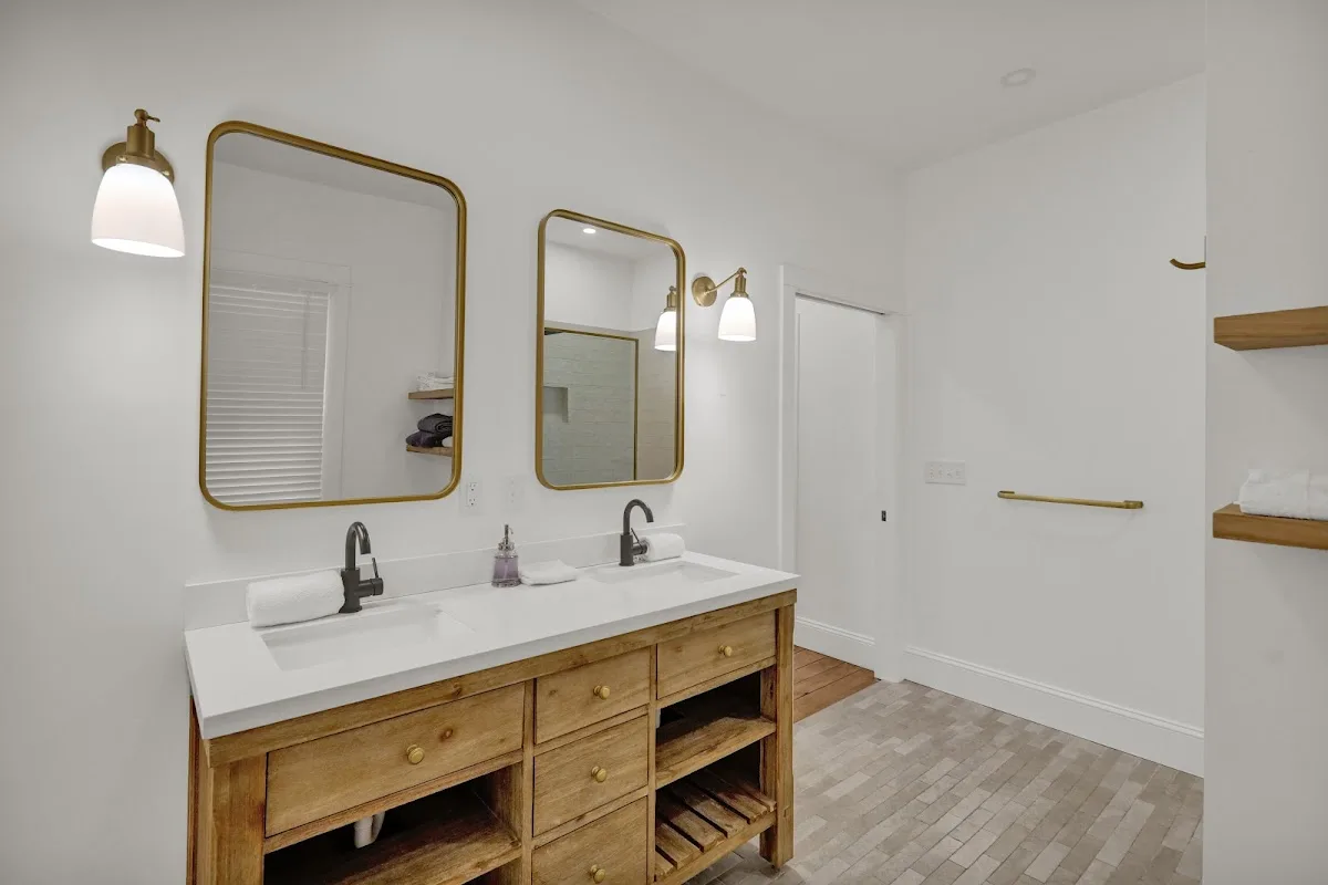 Porchlight Recovery - Houses & sober living facility in Lancaster PA - Photo 5