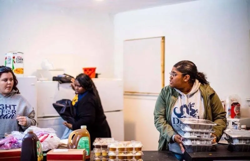 FIRST STOP RECOVERY - Photo 1