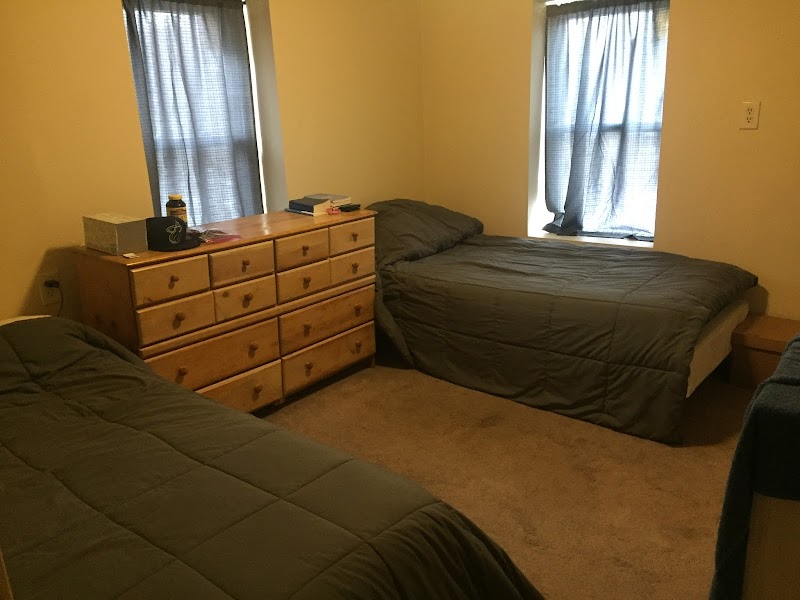 Helping Hands In Recovery - Photo 2