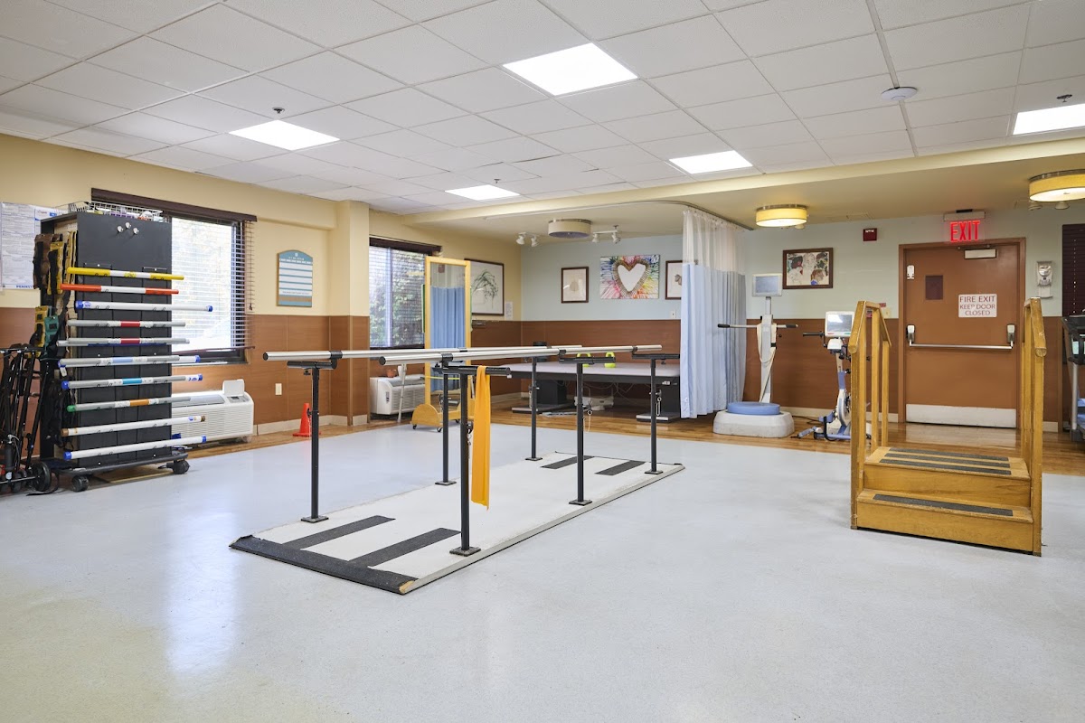 Ivy Hill Post Acute Nursing & Rehabilitation - Photo 2