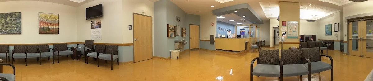 Penn Physical Medicine and Rehabilitation Rittenhouse - interior photo