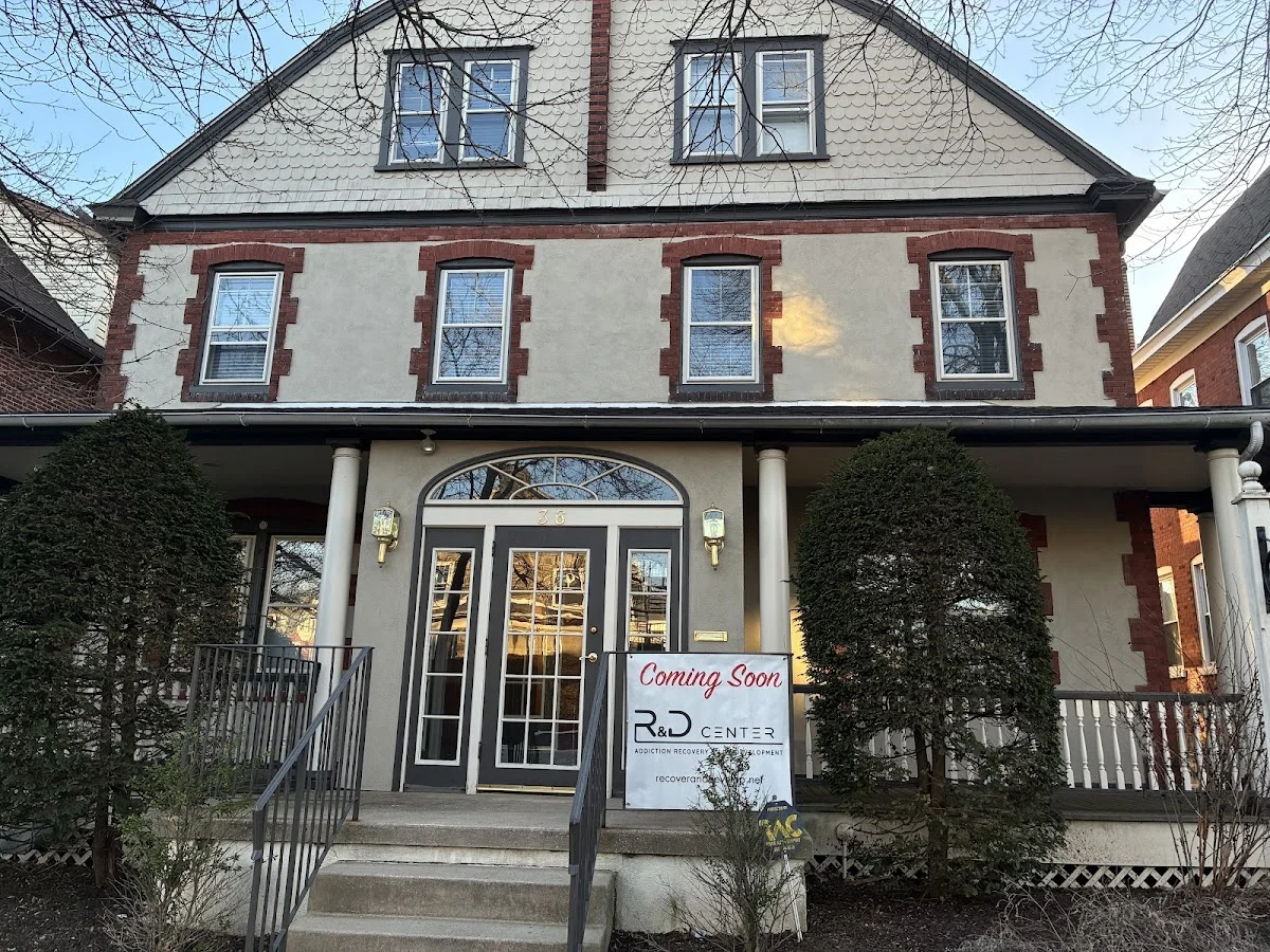 R&D Center: Addiction Recovery & Life Development