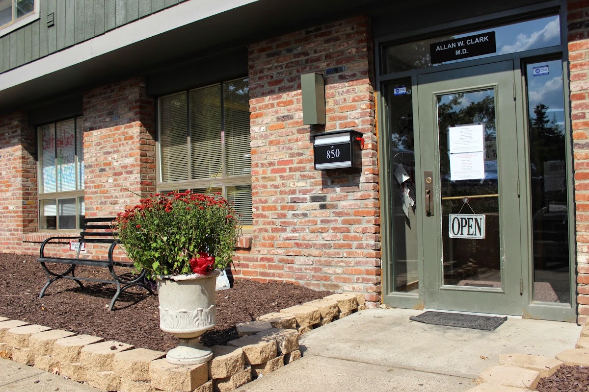 South Hills Recovery Project - Photo 3