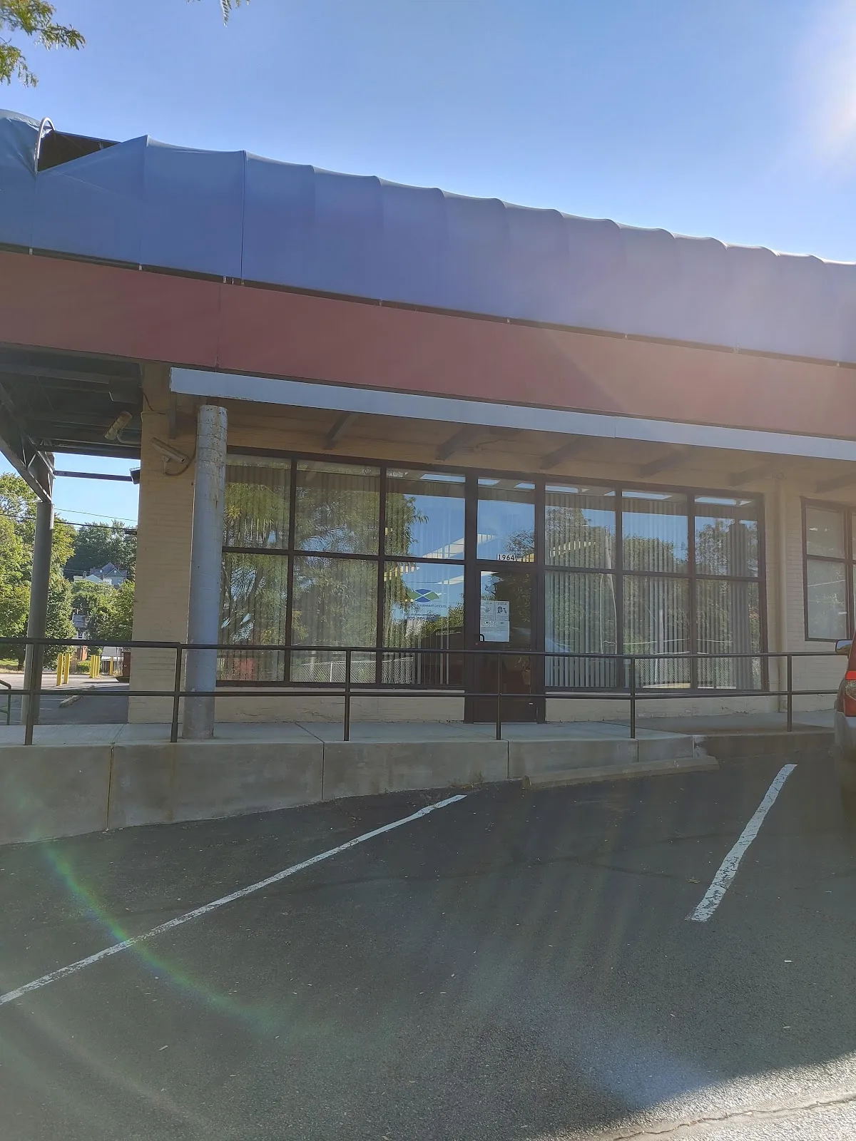 Crossroads Treatment Center of Pittsburgh, PA (Clayton Avenue)