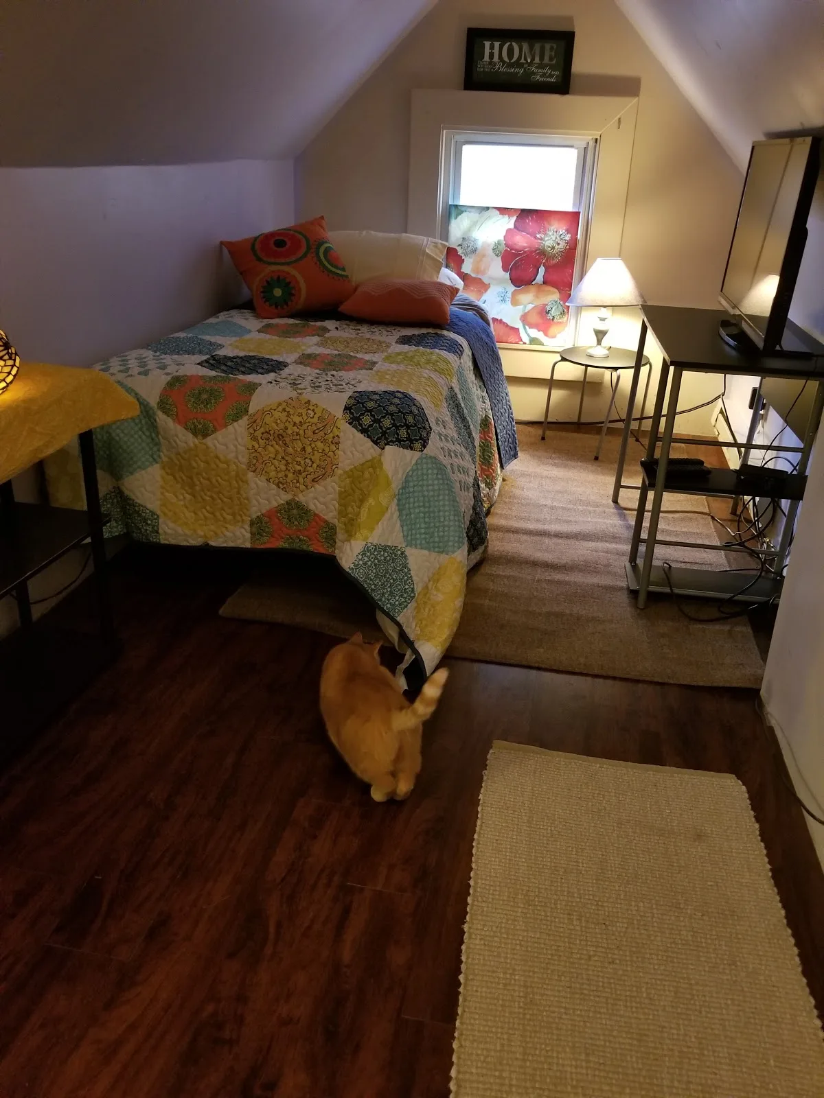Hoover House LLC - interior photo