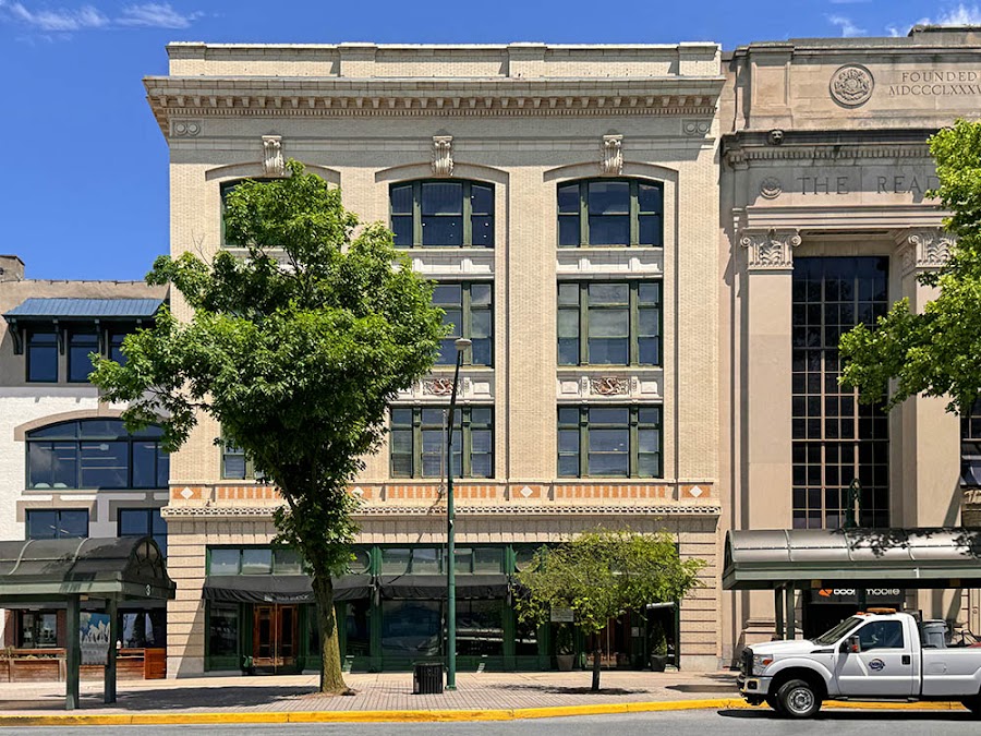 Crossroads Treatment Center of Reading, PA provider image